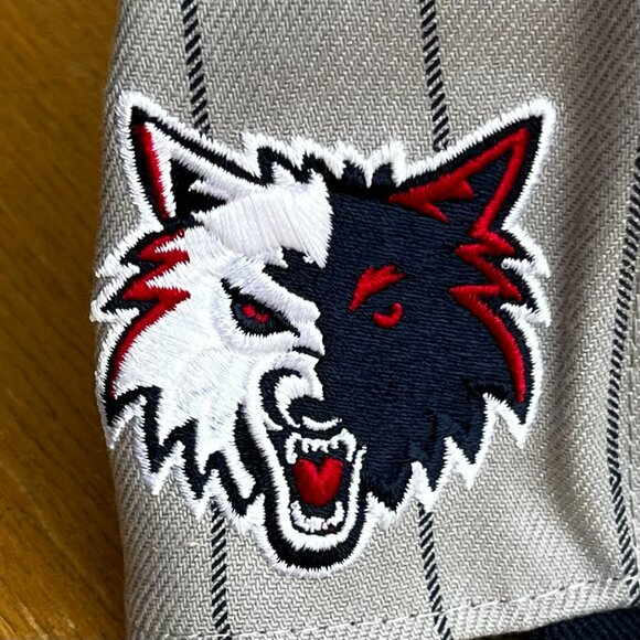 MITCHELL & NESS MINNESOTA TIMBERWOLVES RETRO LOGO PRO CROWN 7 3/8 in FITTED HAT - Picture 3 of 4